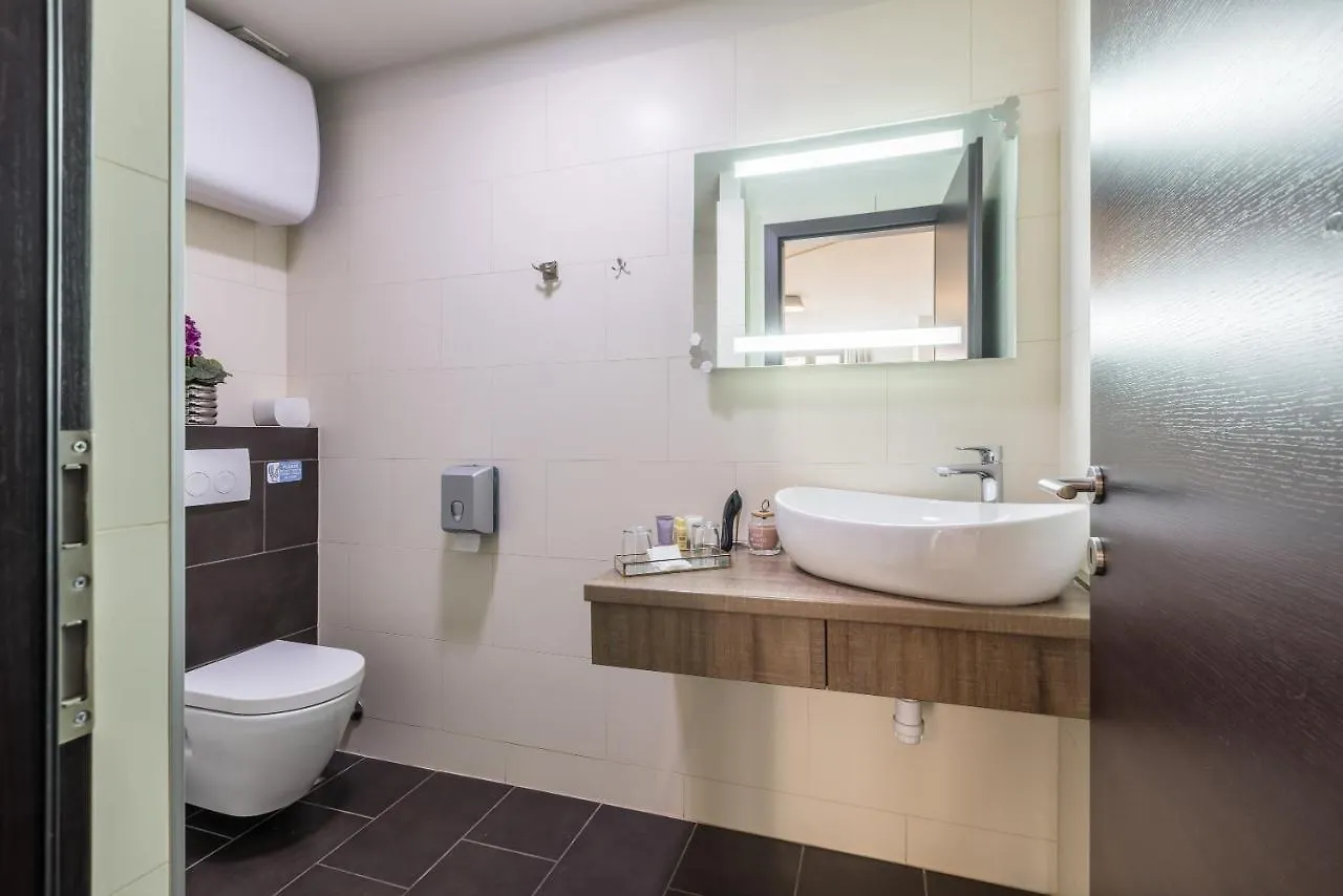 Leonis Restaurant & Rooms Spalato
